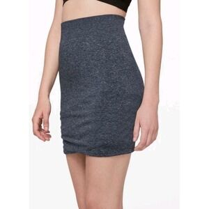 Lululemon Boulevard Bliss Skirt Size 6 Heathered‎ Navy Soft Stretch Travel Chic